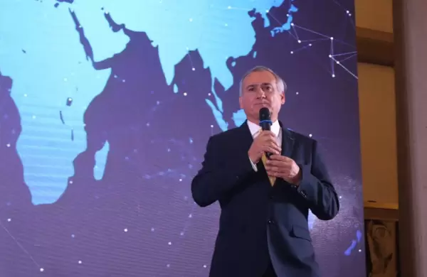 CNT lanza oficialmente la red 5G en Ecuador