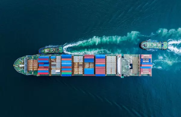 Tarifas cruzadas entre EE.UU. y China sacuden el comercio marítimo global