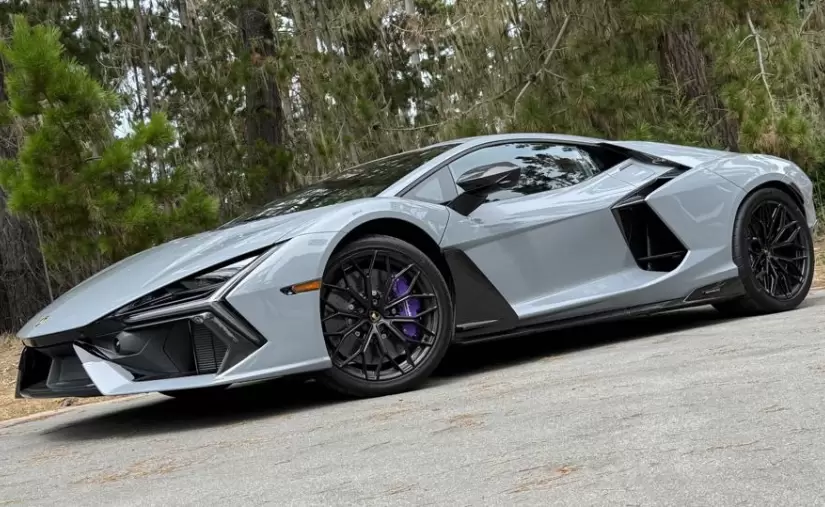 Lamborghini present "Revuelto", su primer auto hbrido, y Forbes lo puso a prueba
