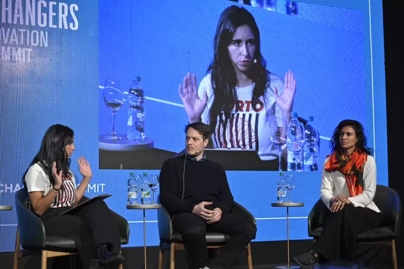 Irene Nez, Gonzalo Lpez y Mariquel Waingarten. Foto: Diego Olivera.