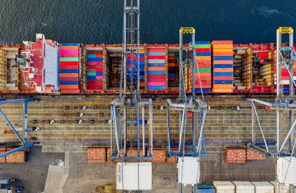 Ecuador concret US$ 345,2 millones en negocios internacionales hasta octubre