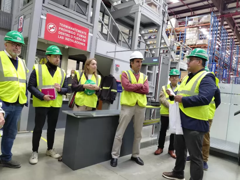 24 miembros de la Alianza para el Emprendimiento e Innovacin de Ecuador visitamos a 30 lderes Uruguayos