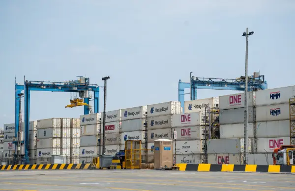 ¡Histórico! Ecuador rompe récord con US$ 29.402 millones en exportaciones no petroleras en 2025