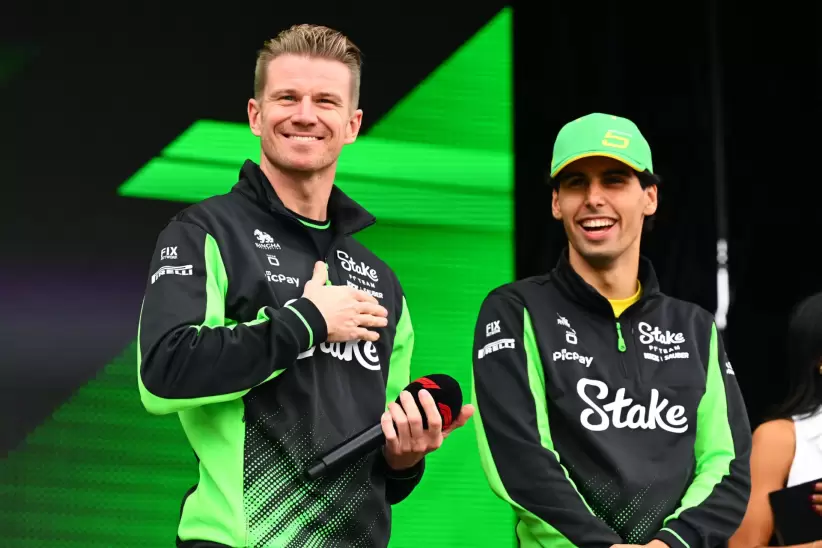 Sauber Bortoleto Hulkenberg (Foto por Mark Sutton - Formula 1/Formula 1 via Getty Images)