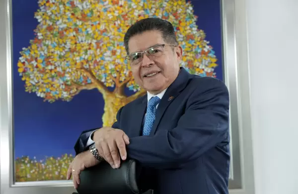 Cuerpo de acero, corazn de oro