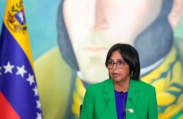 Crisis en Caracas: Delcy Rodríguez exige “prueba de vida” de Nicolás Maduro tras operativo militar de EE.UU.