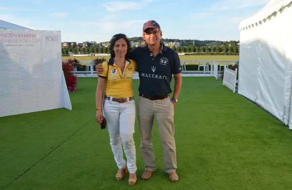 Gauchos en París: la pareja franco-argentina que convirtió la tradición en lifestyle premium