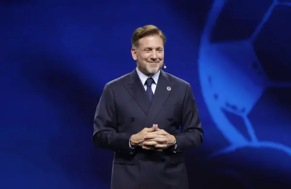 Alejandro Domínguez cumple una década al frente de CONMEBOL; su modelo fortalece al fútbol sudamericano