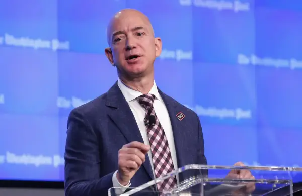 La gestión de Jeff Bezos frente al Washington Post en crisis: despidos y falta de credibilidad