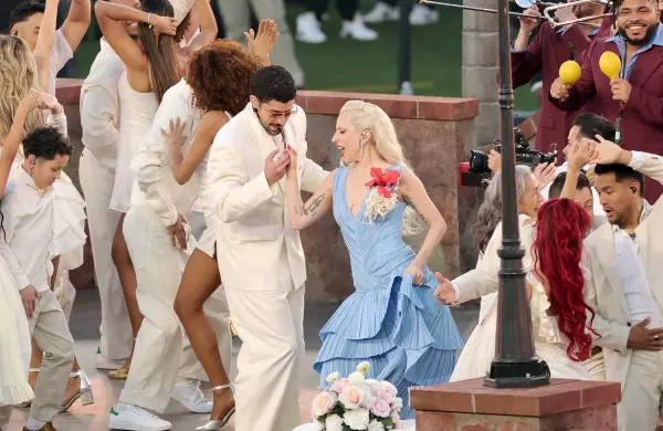 Lady Gaga, Ricky Martin, Karol G, los invitados a la fiesta de Bad Bunny en el Super Bowl