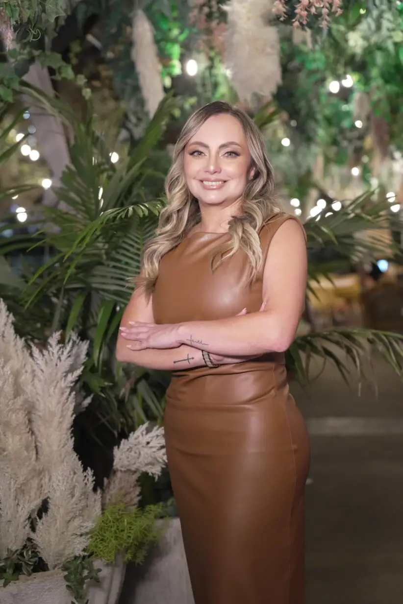 Paola Espinosa y Camila Insuasti. Empresa Ecuapremium