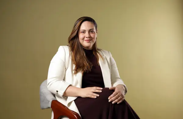 Esta guayaquileña lleva a otro nivel el inglés de altos ejecutivos