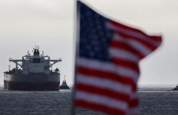 El petróleo se dispara a US$ 90 y podría subir a US$ 150 mientras se intensifica el conflicto en Medio Oriente