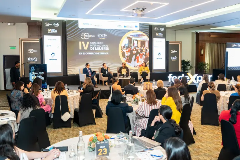 Cuarto congreso internacional de mujeres en comercio exterior Guayaquil Ecuador 