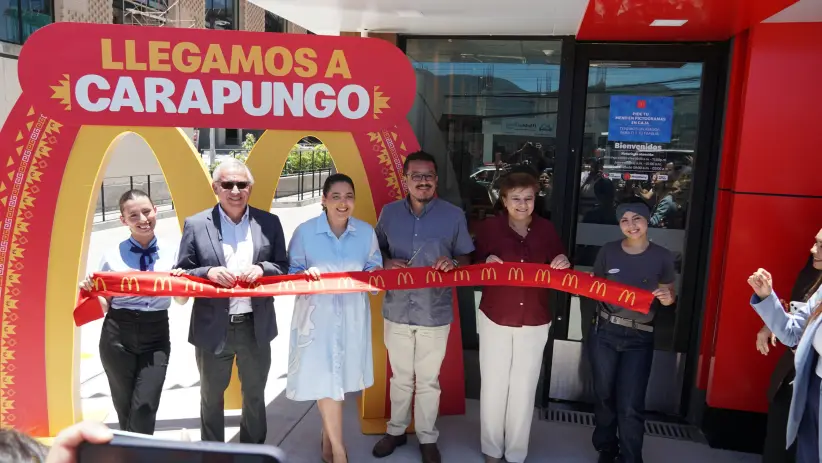 INNAGURACIÓN MCDONALD CARAPUNGO