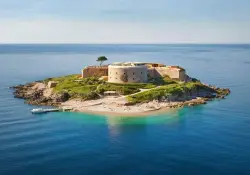 De palacios romanos a refugios únicos: las aperturas hoteleras que tenés que conocer en Europa