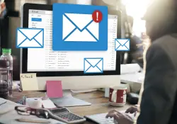 ¿Por qué algunos empleados siempre responden al final y qué significa esto?