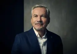 Este emprendedor planea crear el primer médico con inteligencia artificial aprobado por la FDA