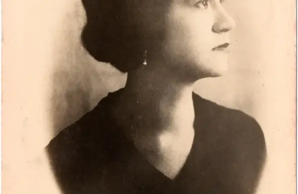 Conmemorar no es avanzar: el desafío del liderazgo femenino