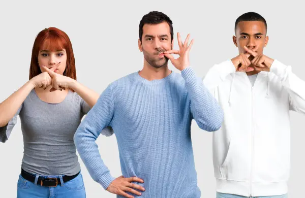 La aldea donde nadie guarda silencio
