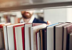 El sistema que decide qué ciencia se publica se está desmoronando