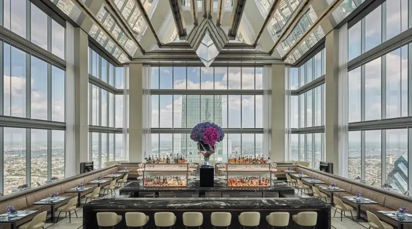 Four Seasons Philadelphia en el Comcast Center
