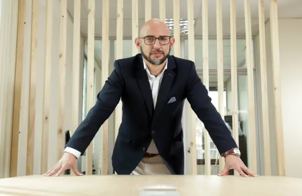 180 edificios y urbanizaciones están en sus manos