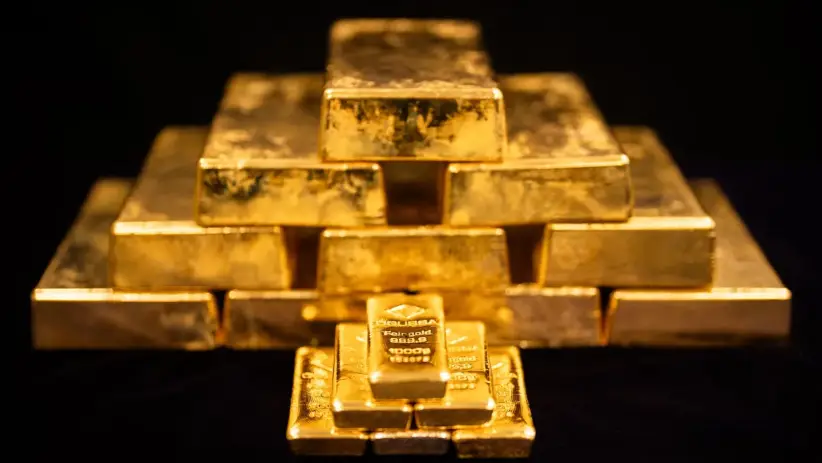 El oro y la plata registraron una baja general en medio de la guerra con Irán