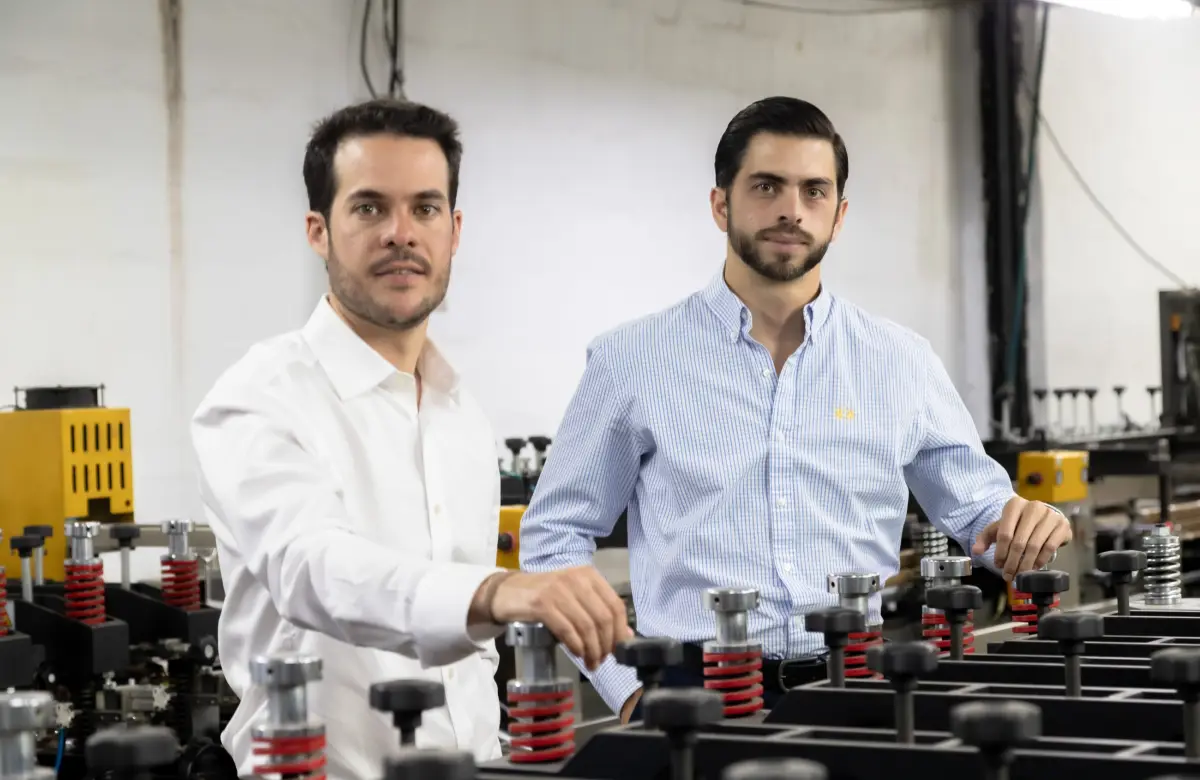 Invertir o desaparecer, una decisión de la segunda generación