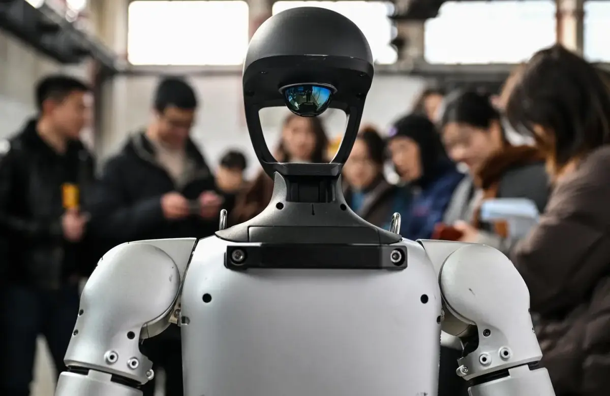 China fabrica 9 de cada 10 robots humanoides que se venden en el mundo