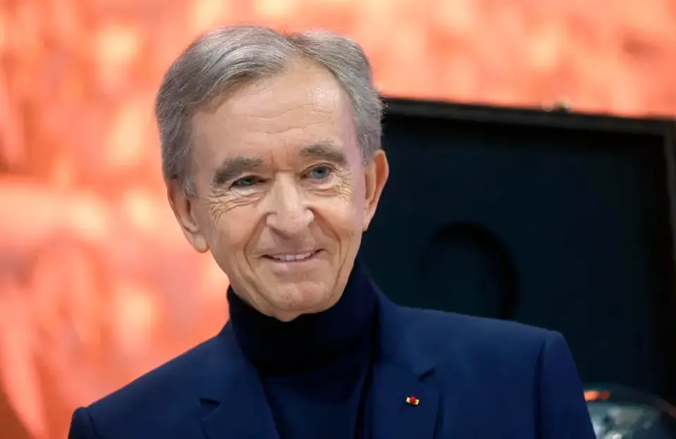 Bernard Arnault advierte de una "catástrofe mundial" si la guerra con Irán no se resuelve