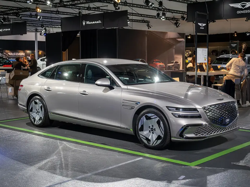 Genesis (SE PUEDE USAR) Crédito: Wikipedia Commons