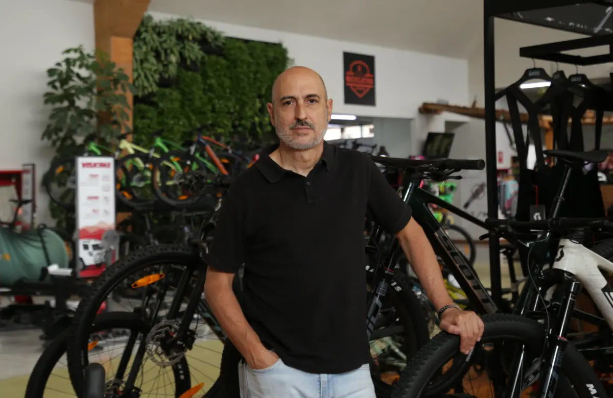 El deportista enseña al CEO y viceversa