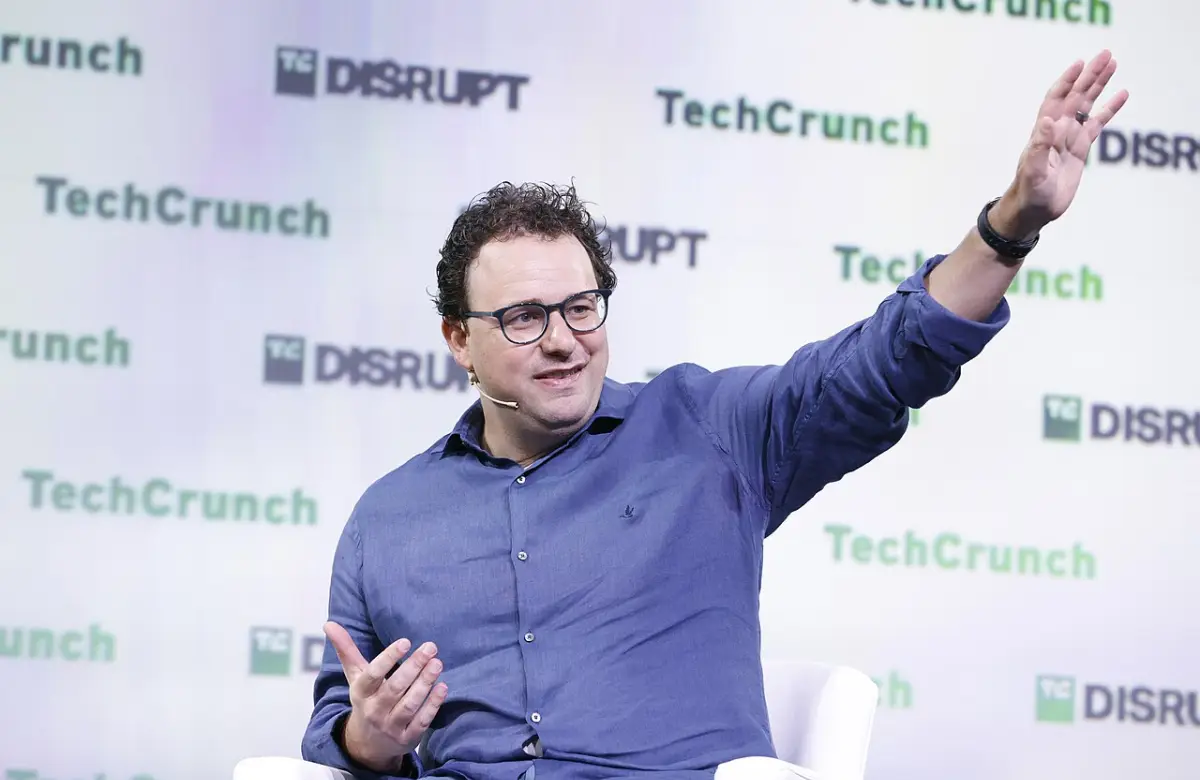 Anthropic va por todo: la ronda de US$ 900.000 millones que puede destronar a OpenAI