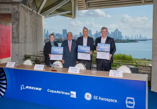 Copa Airlines y Boeing firman acuerdo por US$ 13.500 millones para compra de aeronaves