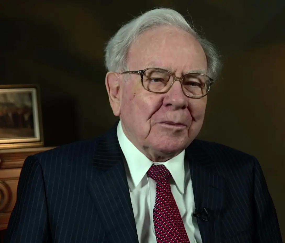 Warren Buffett SE PUEDE USAR Wikimedia Commons