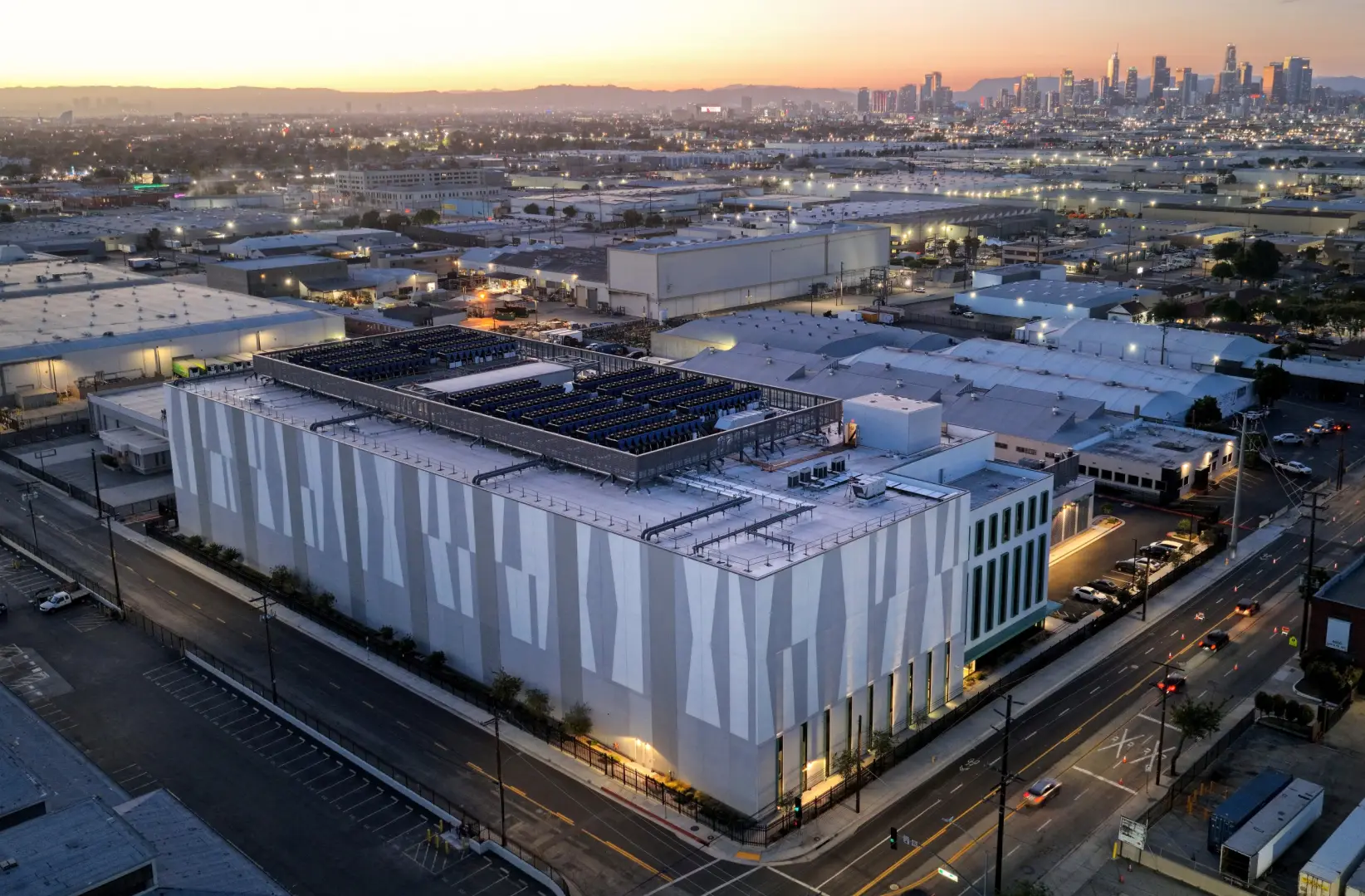 Data Center (Photo by Mario Tama/Getty Images)