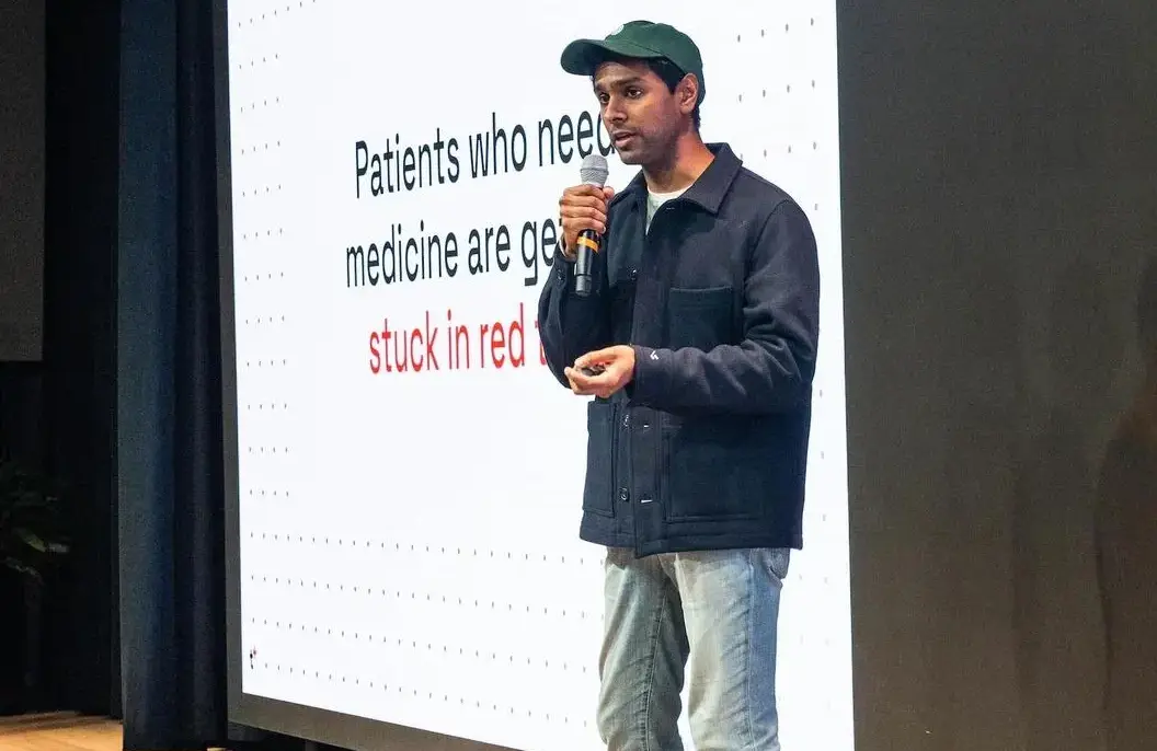 Tiene 31 años, creó una empresa de IA para recetas médicas y ya vale US$ 1.000 millones