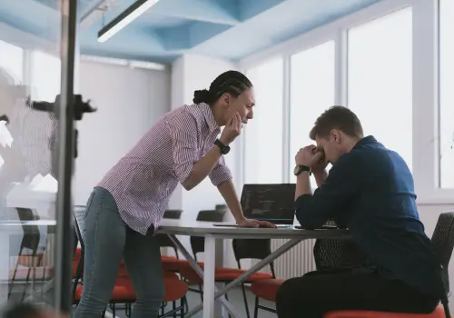 Cómo disculparse cuando se rompe la confianza en tu equipo