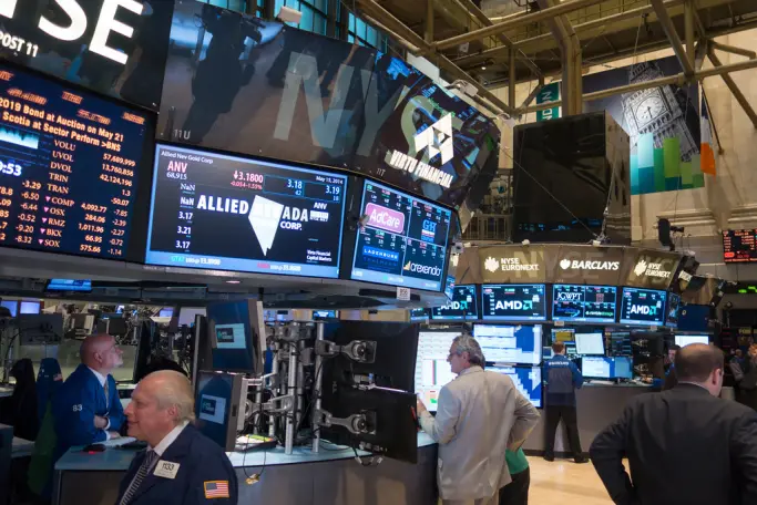 NYSE, Wall Street, Mercado, acciones (SE PUEDE USAR) Wikimedia Commons