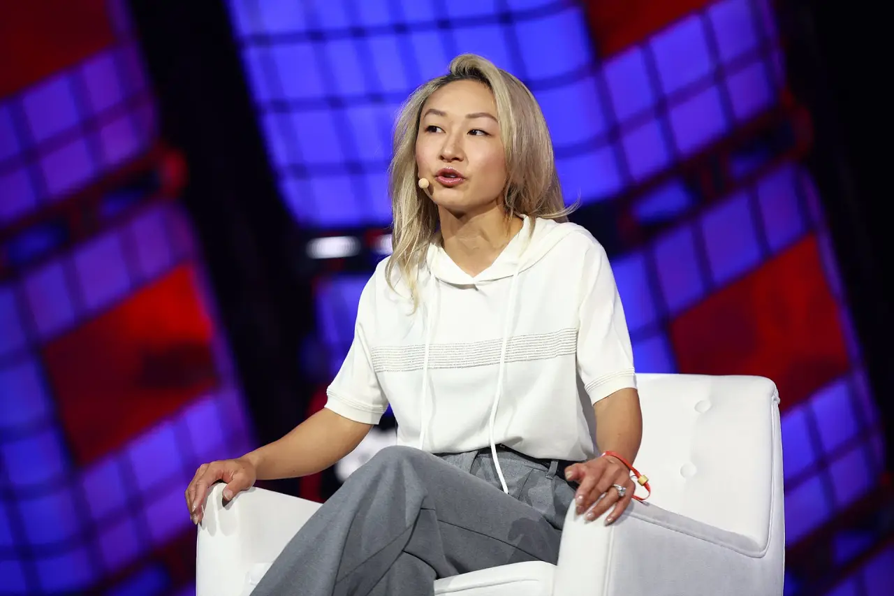Sarah Guo - SE PUEDE USAR - (Foto: Conferencia de Colisión, CC BY 2.0 <https://creativecommons.org/licenses/by/2.0>, via Wikimedia Commons)