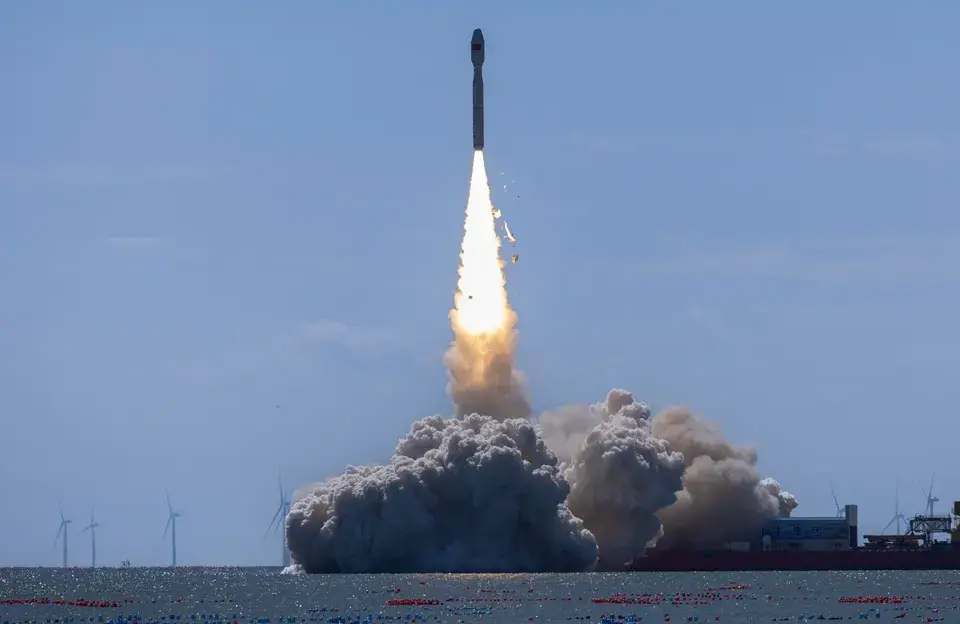 Cuál es el peligro de convertir el espacio en un campo de batalla: una guerra sin ganadores posibles