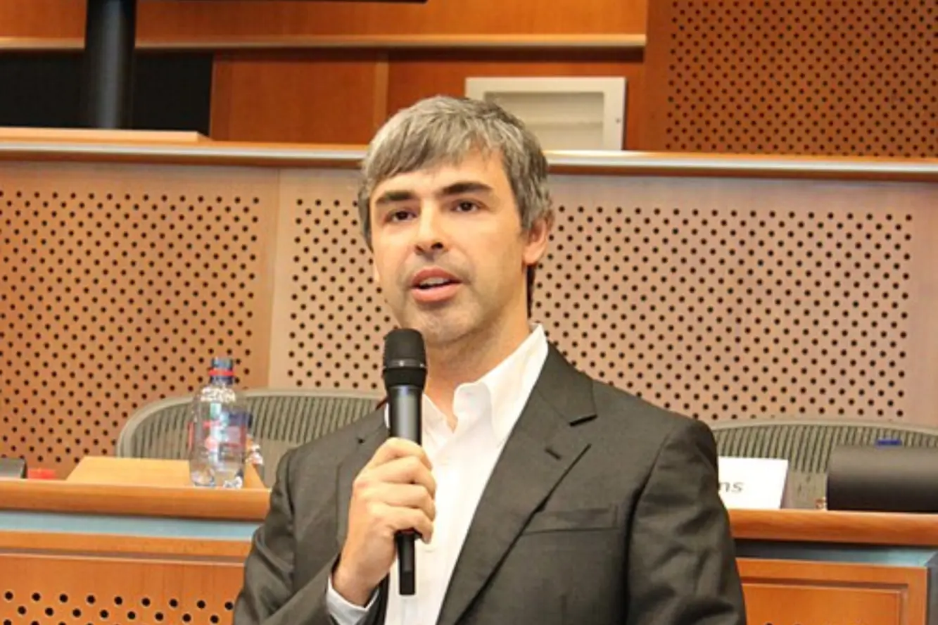Larry Page - SE PUEDE USAR - (Foto: Marcin Mycielski, Parlamento Europeo ( Stansfield ), CC BY-SA 4.0 <https://creativecommons.org/licenses/by-sa/4.0>