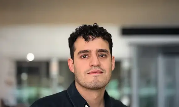 SE PUEDE USAR/Ara Kharazian - Economista principal de Ramp.