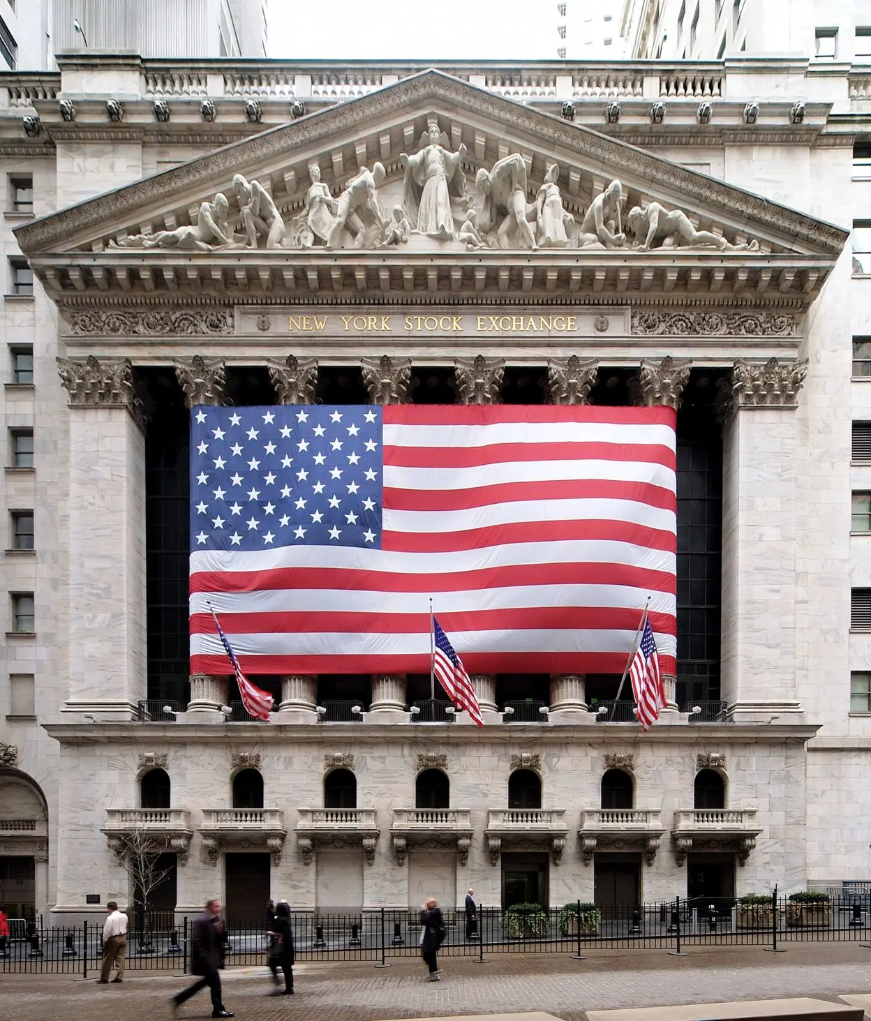 SE PUEDE USAR/Bolsa de valores Estados Unidos    (Foto: Arnoldius, CC BY-SA 3.0 , via Wikimedia Commons).
