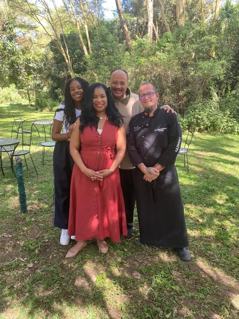 Sebastián Montalvo junto a Martin Luther King III y su familia.
