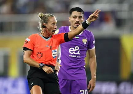Tori Penso - Árbitra Mundial 2026
