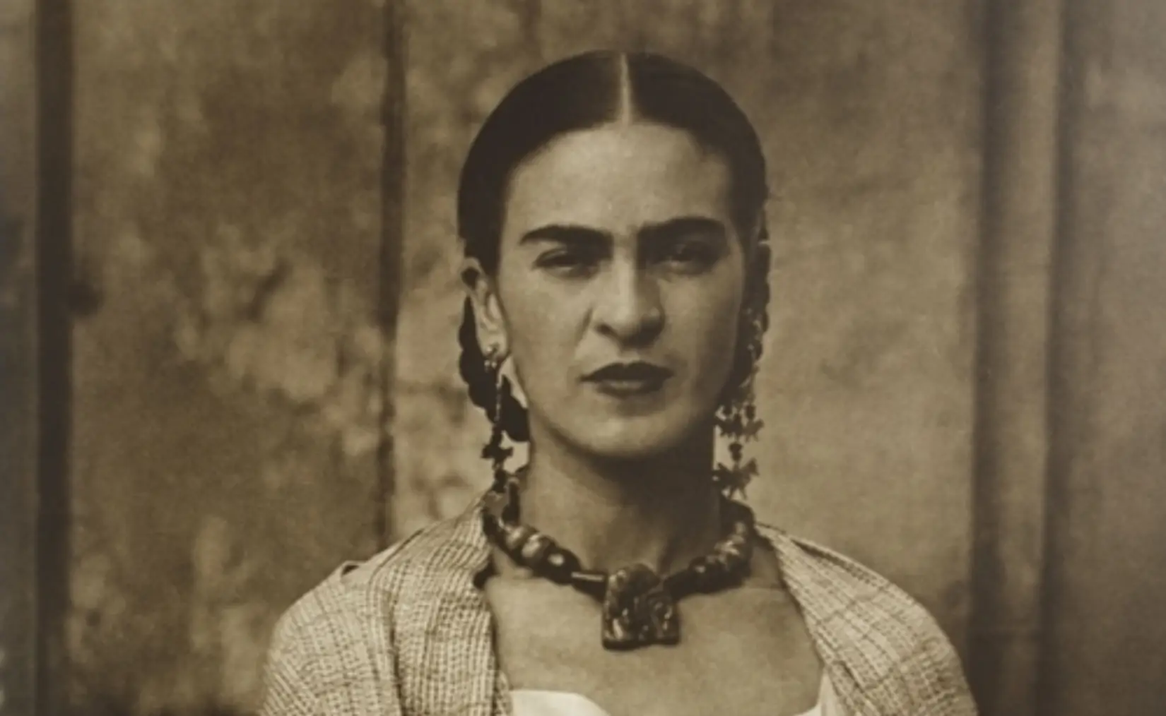 Cómo Frida Kahlo se convirtió en una de las marcas más poderosas del mundo