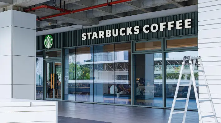 Starbucks (SE PUEDE USAR) Crédito: Dinkun Chen, CC BY-SA 4.0- Wikimedia Commons