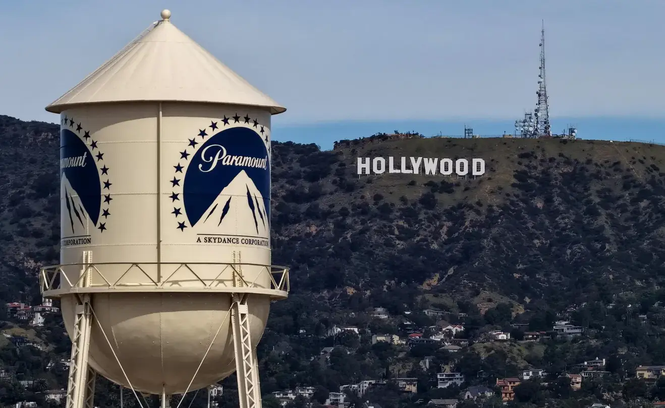 Una nueva demanda pone en jaque la mayor fusión de Hollywood entre Paramount y Warner Bros.